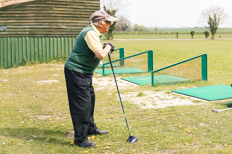 Ealing_Best gold courses for the elderly to play
