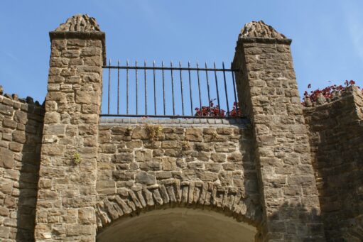 guildford best places to walk for elderly