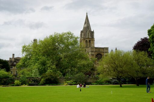 Best Places for the Elderly to Go for a Walk in Oxfordshire