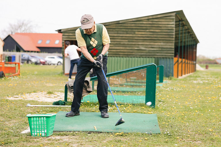 Solihul_Best gold courses for the elderly to play