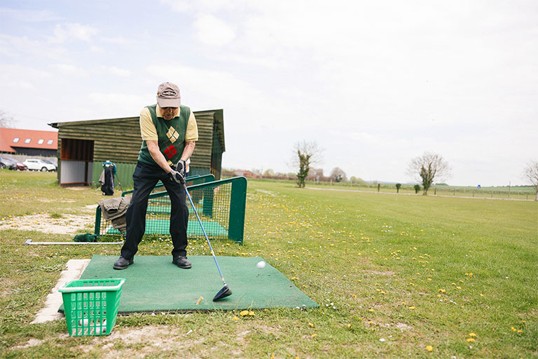 Swindon_Best gold courses for the elderly to play