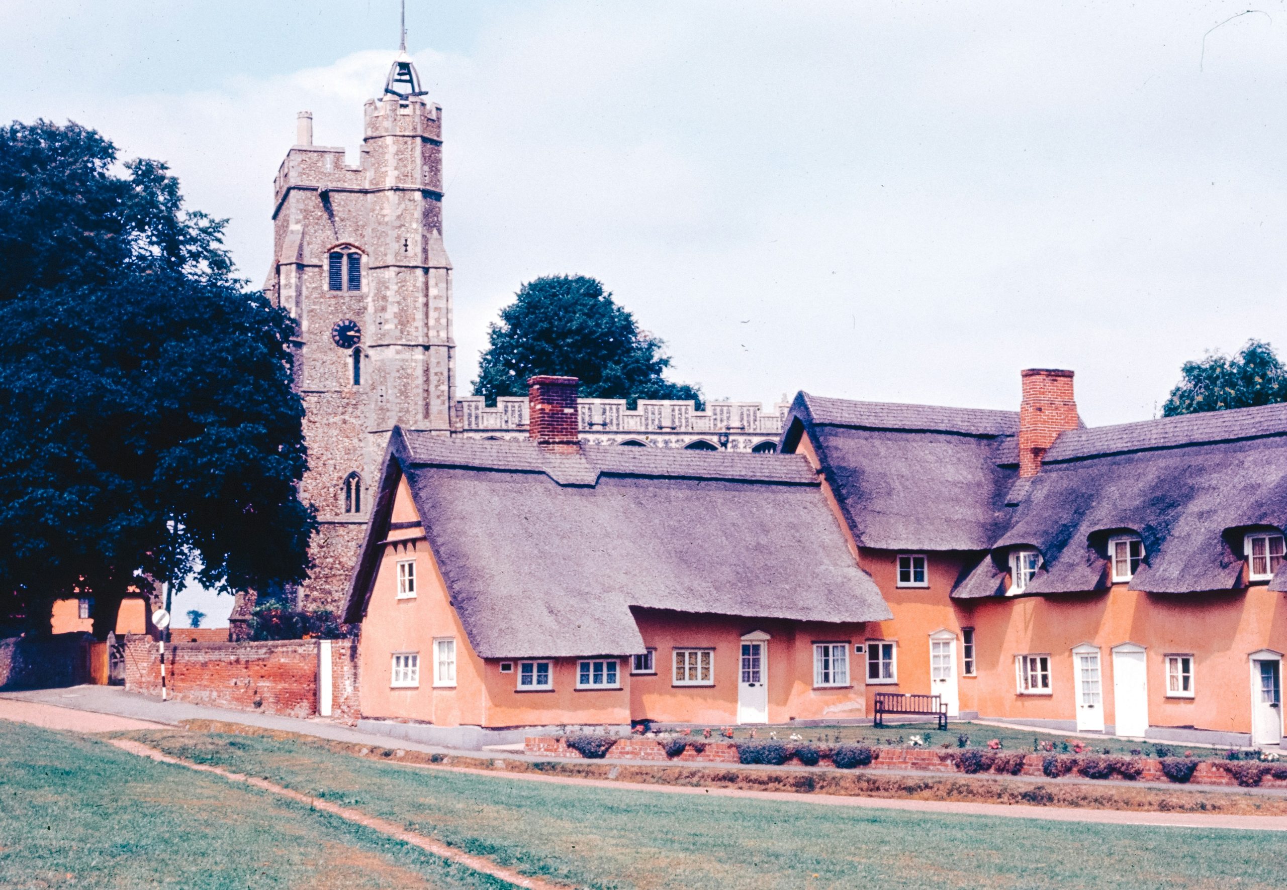 welwyn and bishop's strotford best places for elderly to walk